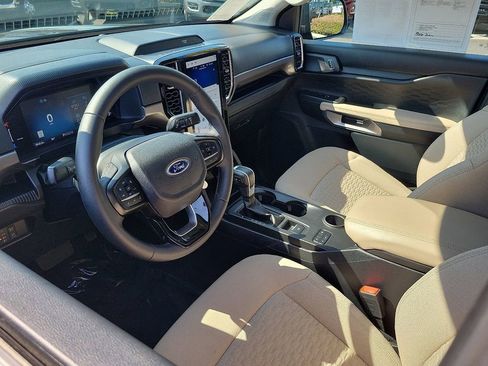 Used 2024 Ford Ranger XLT w/ Technology Package image 3