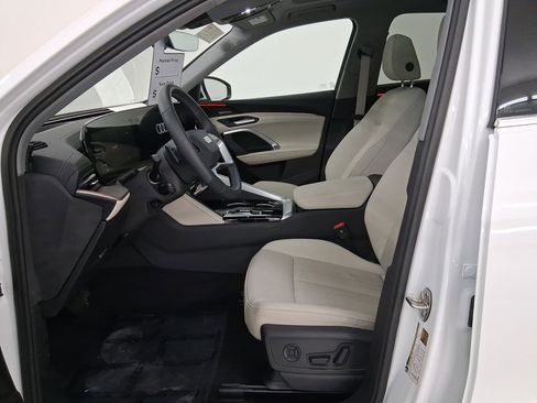 Certified 2025 Audi Q5 Premium Plus w/ Premium Plus image 5