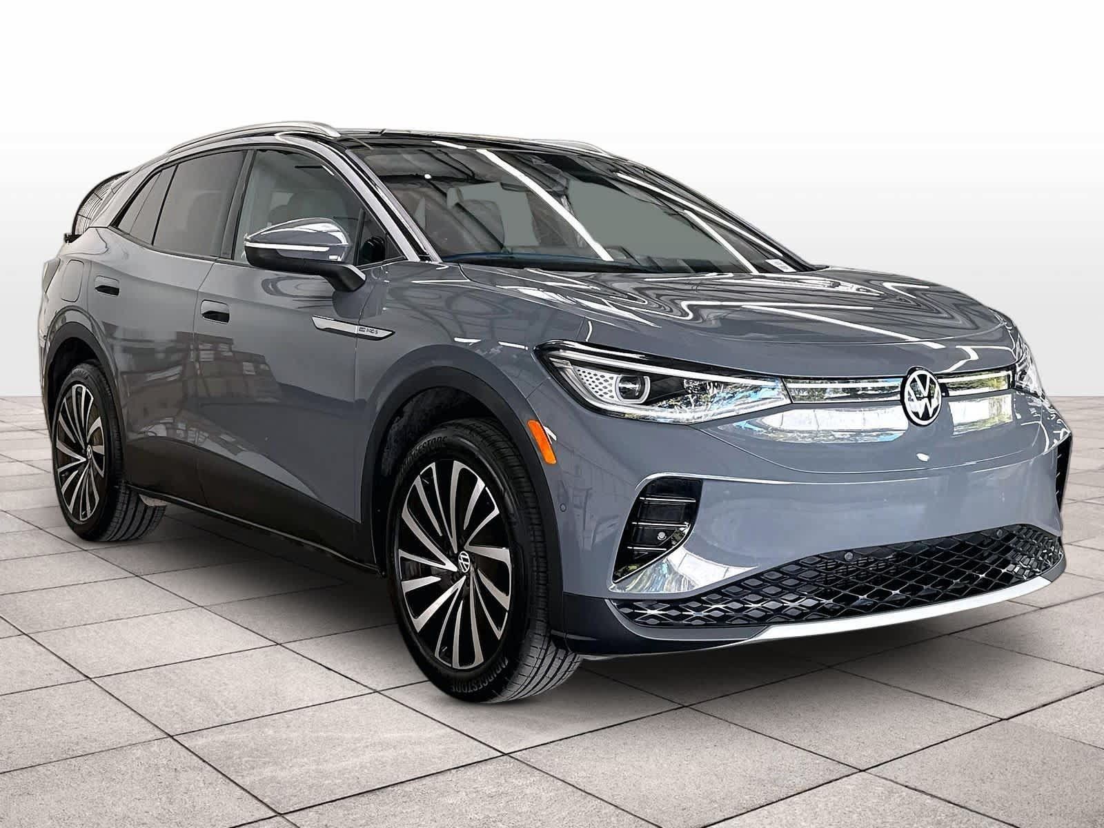 Used 2023 Volkswagen ID.4 Pro S Plus AWD/4WD image 3