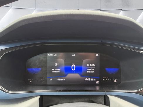 Used 2022 Volkswagen Taos SE image 18