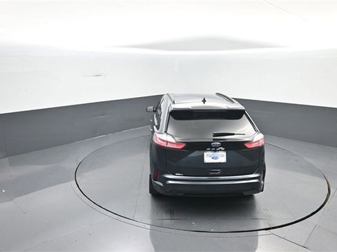 Used 2022 Ford Edge ST-Line image 23