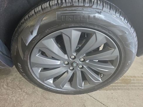 Used 2020 Land Rover Discovery Sport S R-Dynamic AWD/4WD image 34
