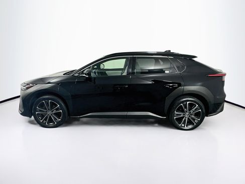 Used 2024 Toyota bZ4X Limited AWD/4WD image 4