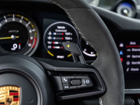 Certified 2022 Porsche 911 GT3 RWD image 44