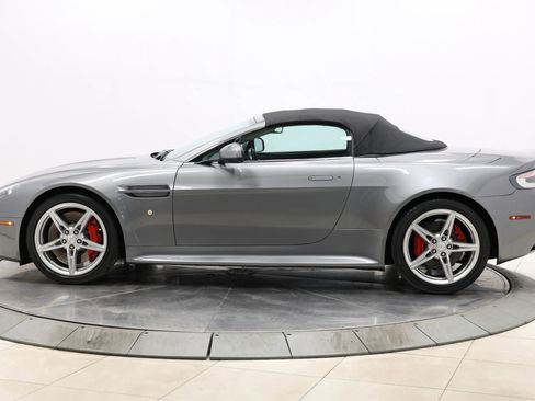 Used 2016 Aston Martin V8 Vantage S RWD image 70
