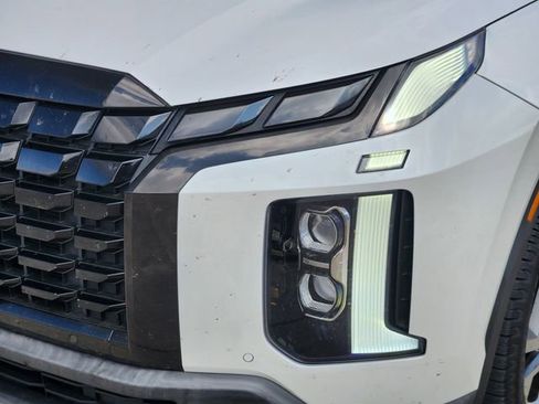 Used 2023 Hyundai Palisade SEL w/ Premium Package image 9