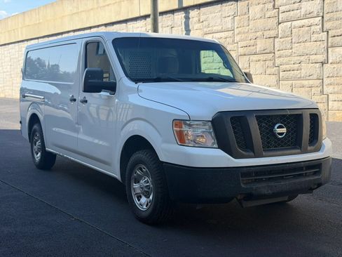 Used 2020 Nissan NV 1500 SV RWD image 4