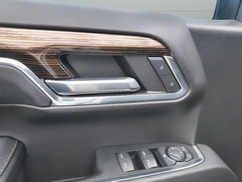 Used 2023 GMC Sierra 1500 Elevation w/ X31 Off-Road Package image 18