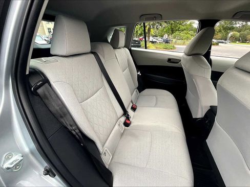 Used 2023 Toyota Corolla Cross L image 19