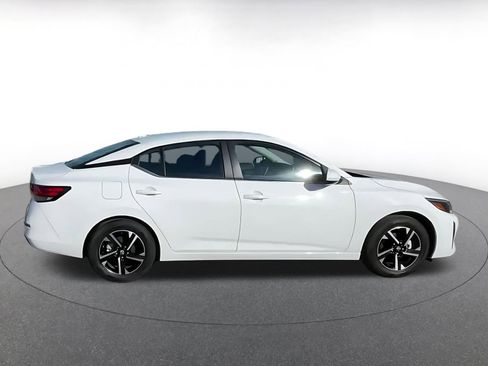 Used 2025 Nissan Sentra SV image 11