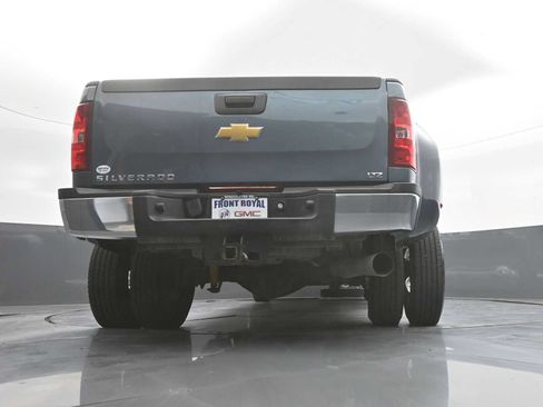 Used 2012 Chevrolet Silverado 3500 LTZ AWD/4WD image 44