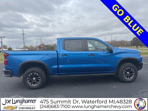 Used 2023 Chevrolet Silverado 1500 ZR2 w/ Technology Package image 3