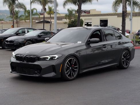 Used 2026 BMW M340i w/ Premium Package image 5