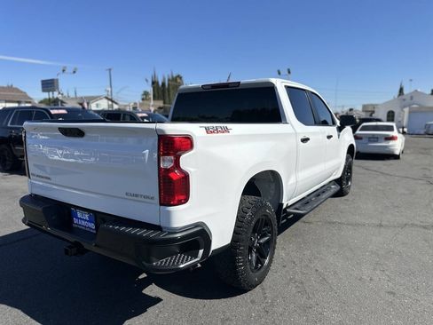 Used 2022 Chevrolet Silverado 1500 Custom Trail Boss AWD/4WD image 6