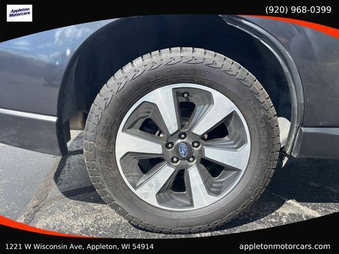 Used 2017 Subaru Forester 2.5i Premium AWD/4WD image 14