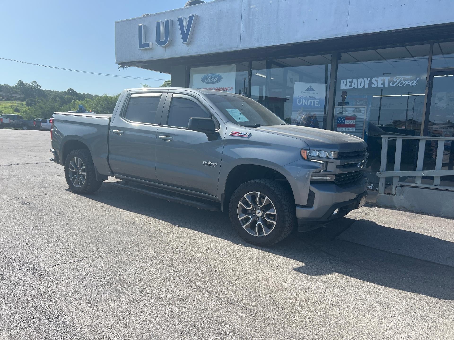 Used 2021 Chevrolet Silverado 1500 RST AWD/4WD image 1