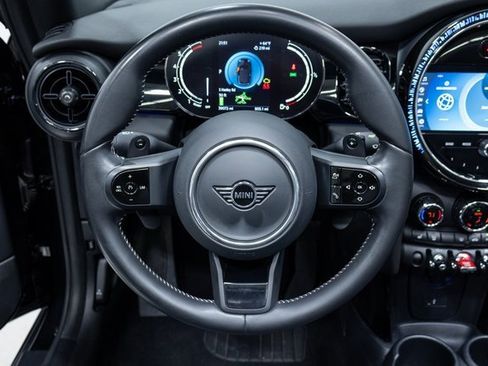 Used 2024 MINI Cooper S image 12