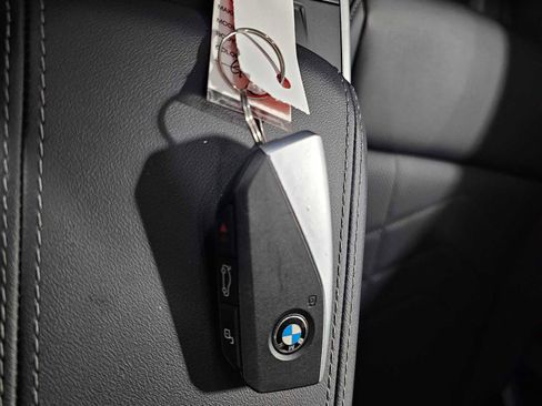 Used 2025 BMW X1 xDrive28i w/ Technology Package image 44