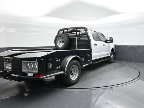 Used 2023 Ford F350 XL AWD/4WD image 22