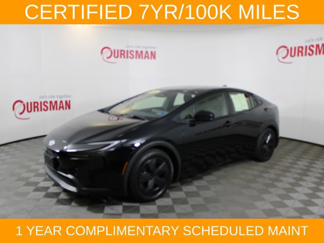 Used 2025 Toyota Prius LE FWD image 3