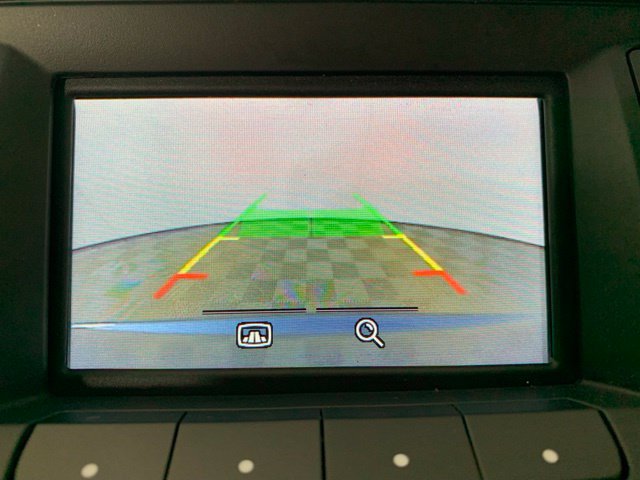 Used 2018 Ford Taurus SEL FWD image 4