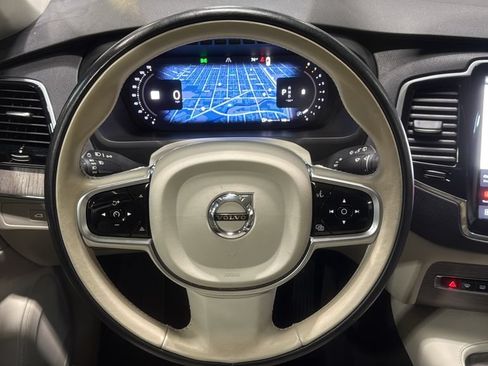 Used 2023 Volvo XC90 B6 Plus w/ Protection Package Premier AWD/4WD image 21