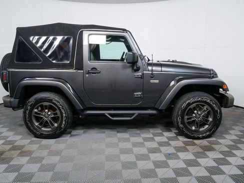 Used 2017 Jeep Wrangler Sahara image 33