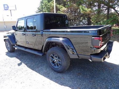 New 2026 Jeep Gladiator Mojave