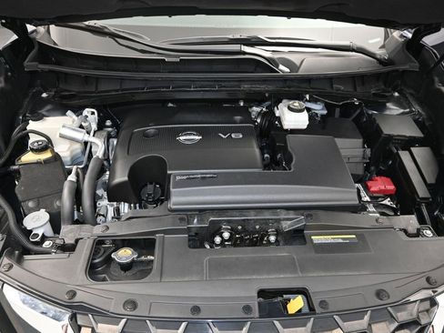 Used 2024 Nissan Murano SV FWD image 27