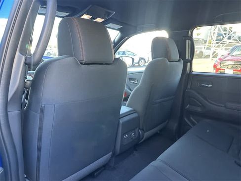 Used 2024 Nissan Frontier Pro-X w/ Pro Convenience Package image 12