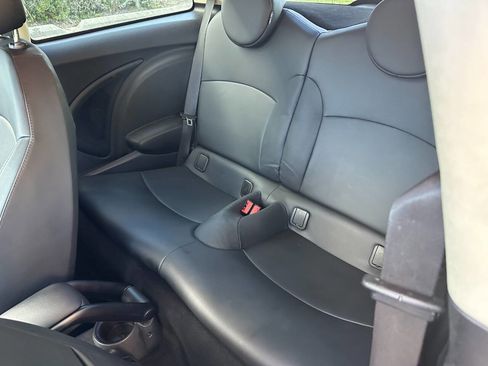 Used 2013 MINI Cooper S image 13