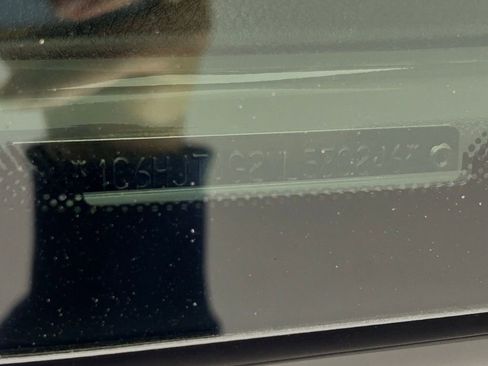 Used 2021 Jeep Gladiator Willys image 32