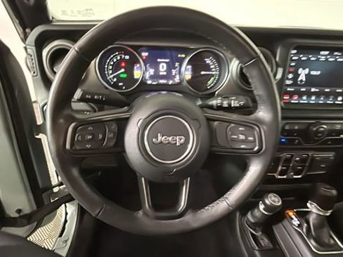 Used 2023 Jeep Wrangler Unlimited w/ Cold Weather Group AWD/4WD image 14