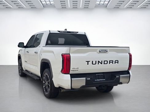 Used 2024 Toyota Tundra Limited w/ Power Package AWD/4WD image 5