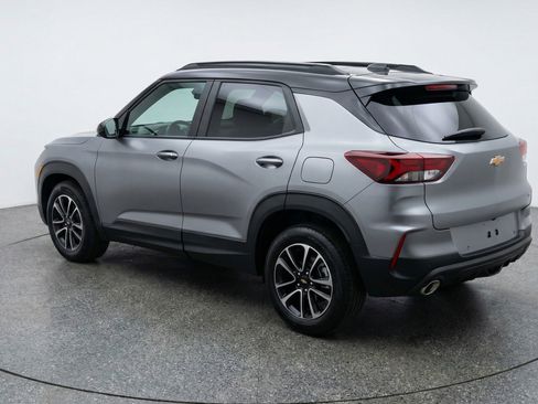 Used 2025 Chevrolet TrailBlazer LT image 6