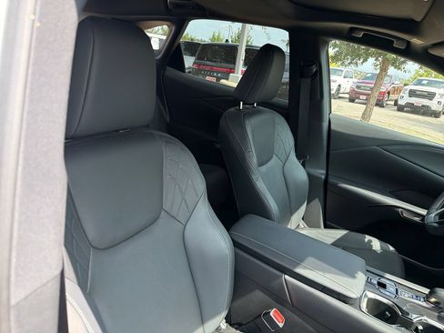 Used 2025 Lexus RX 350 Premium w/ Convenience Package FWD image 40