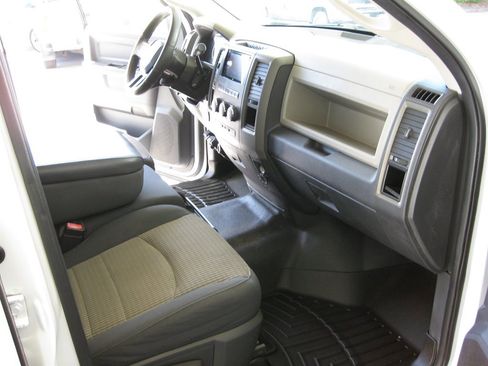 Used 2011 RAM 2500 ST w/ ST Popular Equipment Group RWD image 30