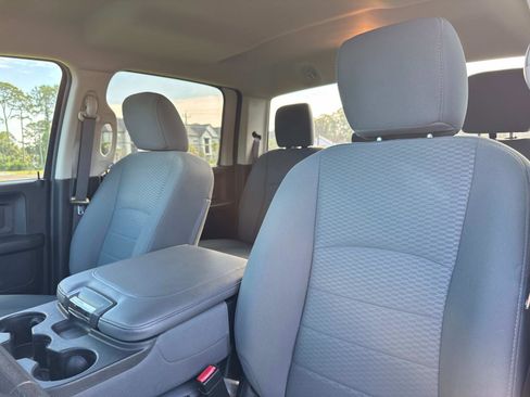 Used 2018 RAM 2500 Tradesman w/ Chrome Appearance Group AWD/4WD image 22