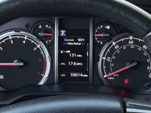 Used 2024 Toyota 4Runner TRD Off-Road Premium w/ Moonroof Package AWD/4WD image 16