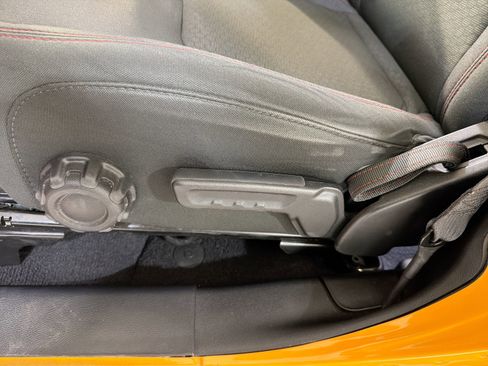 Used 2021 Jeep Wrangler Unlimited Rubicon image 11