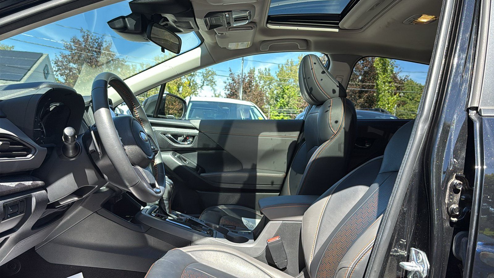 Used 2024 Subaru Crosstrek 2.5i Limited AWD/4WD image 12