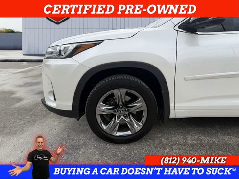 Used 2017 Toyota Highlander Limited Platinum AWD/4WD image 19