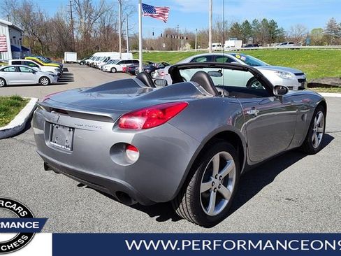 Used 2008 Pontiac Solstice Convertible w/ Preferred Package RWD image 3