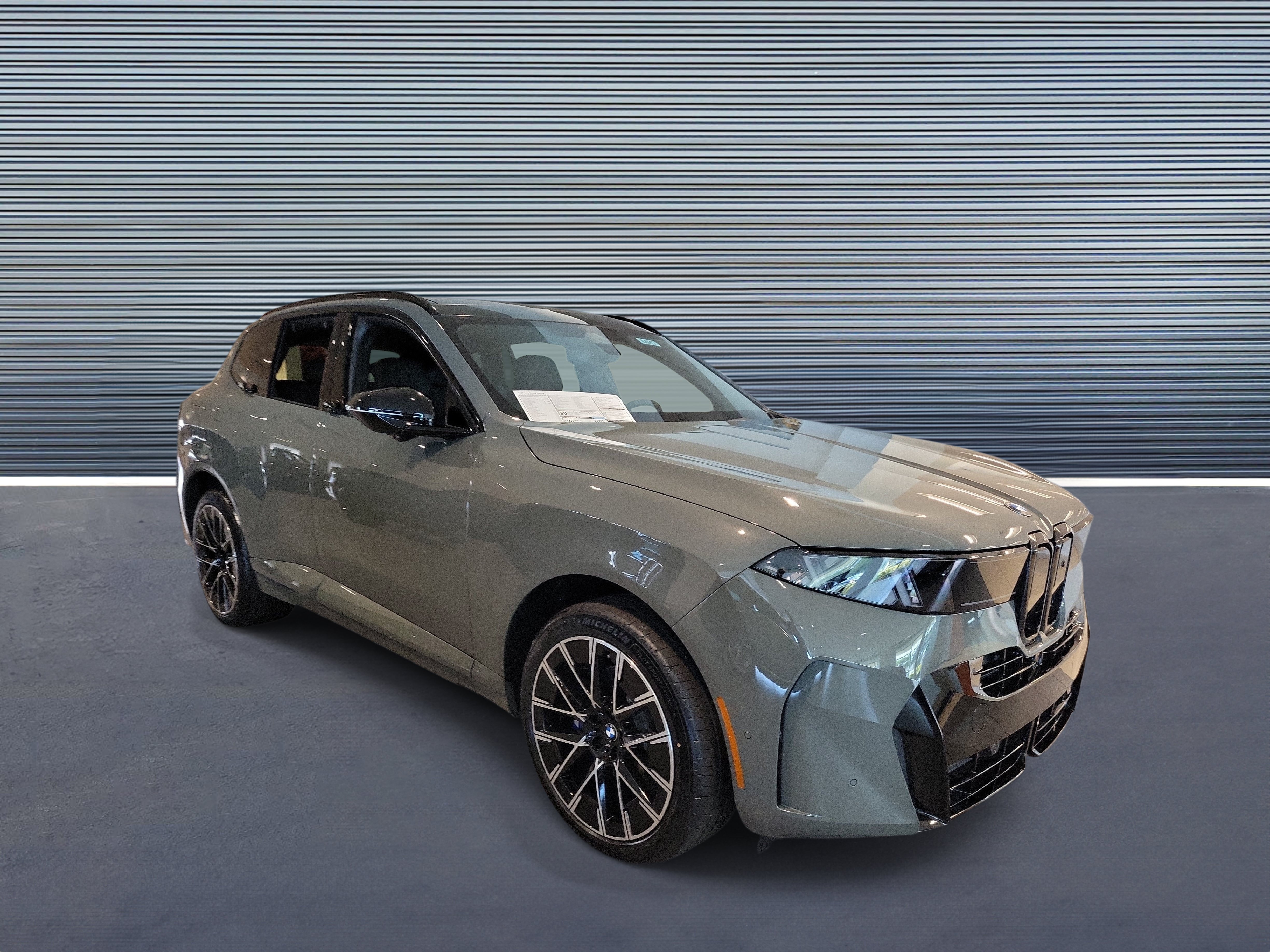 New 2027 BMW X5 M xDrive40i w/ M Sport Professional Package AWD/4WD image 2