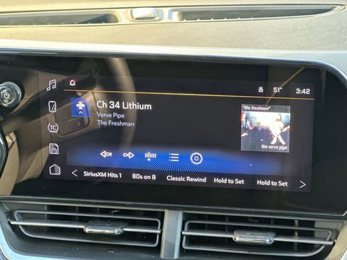 Certified 2025 Chevrolet Trax ACTIV w/ Sunroof Package image 26