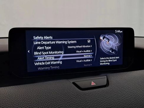 Used 2024 MAZDA CX-90 Plug-In Hybrid w/ Premium Pkg AWD/4WD image 30