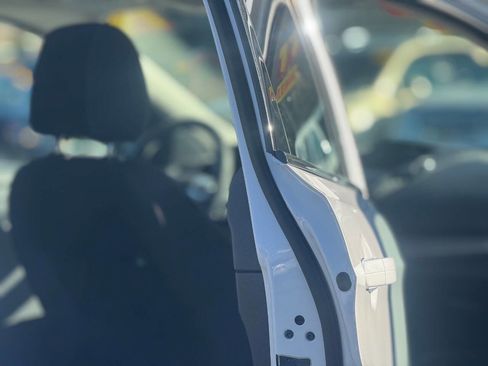 Used 2014 Ford Escape SE image 5