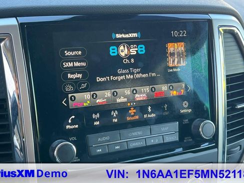 Used 2021 Nissan Titan SV w/ SV Convenience Package image 28