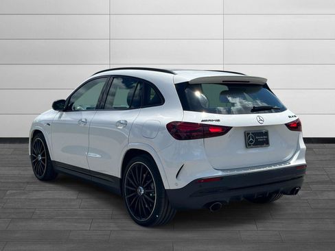 Certified 2025 Mercedes-Benz GLA 35 AMG 4MATIC image 5