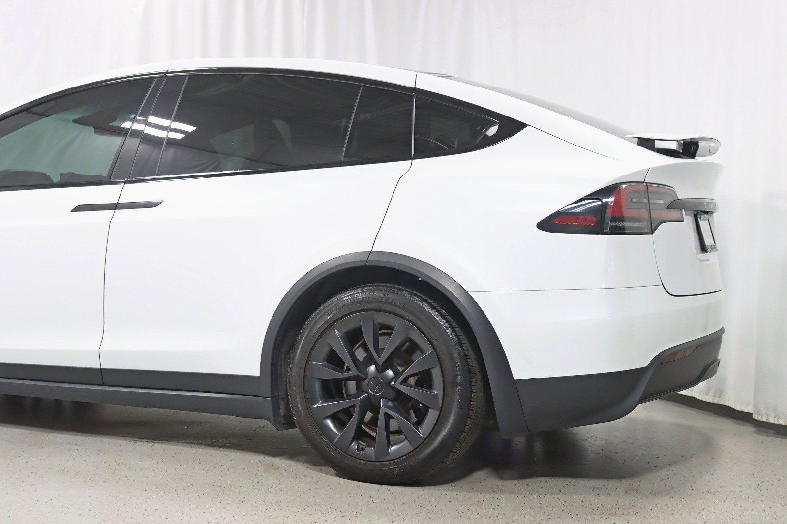 Used 2023 Tesla Model X AWD/4WD image 11